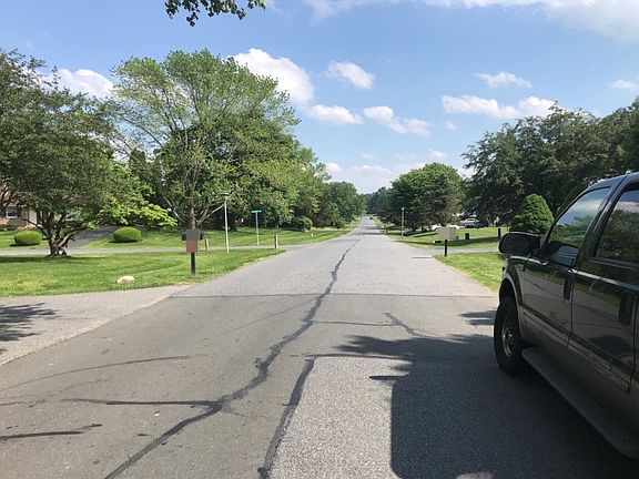 5th image of 18816 Clover Hill Ln