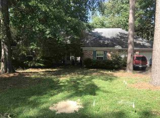 300 Glen Cove Rd, Brandon, MS 39047