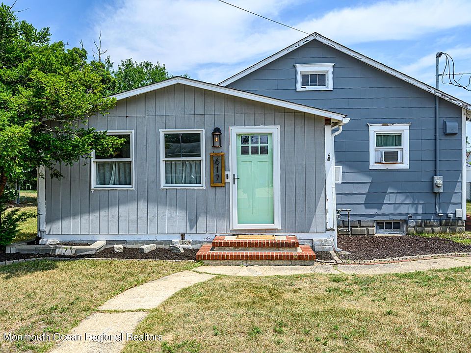 1st image of 617 Forepeak Ave