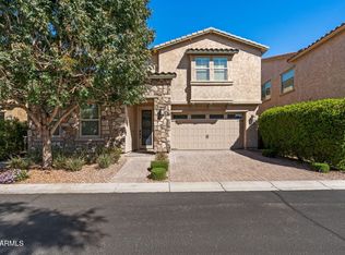 4716 E Nocona Ln, Phoenix, AZ 85050