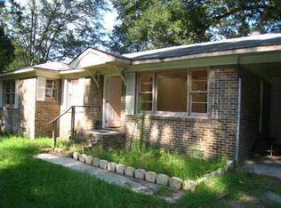 1915 Gasque St, Johns Island, SC 29455