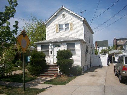 1st image of 13738 250th St