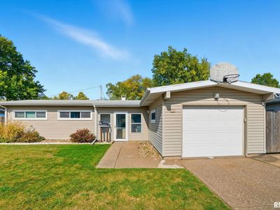 1514 W Garfield St, Davenport, IA, 52804