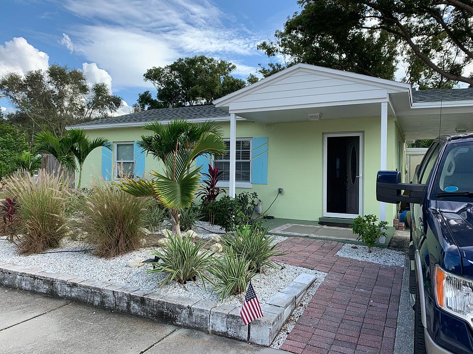 1st image of 1211 Bermuda St
