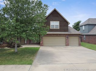 4704 N Maple Ave, Broken Arrow, OK 74012