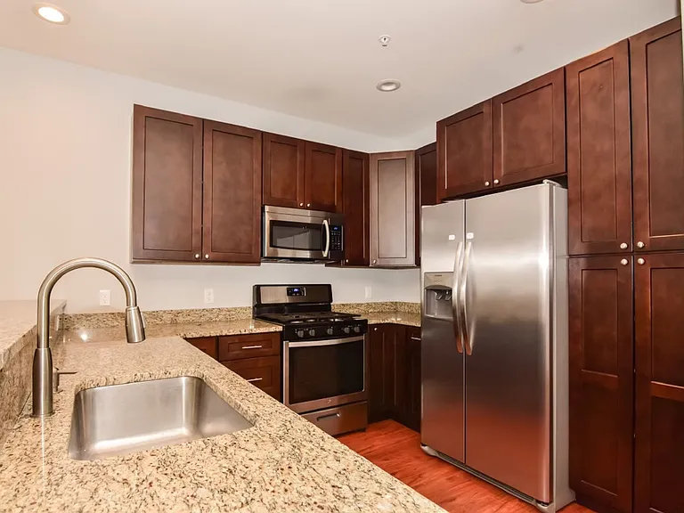2800 Monticello Ln — Photo 34