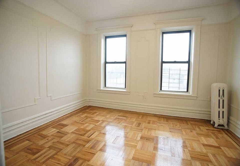 2nd image of 1365 W 7th St APT 5J