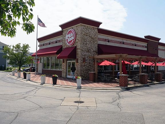 3rd image of 2141 Yellowstone Blvd