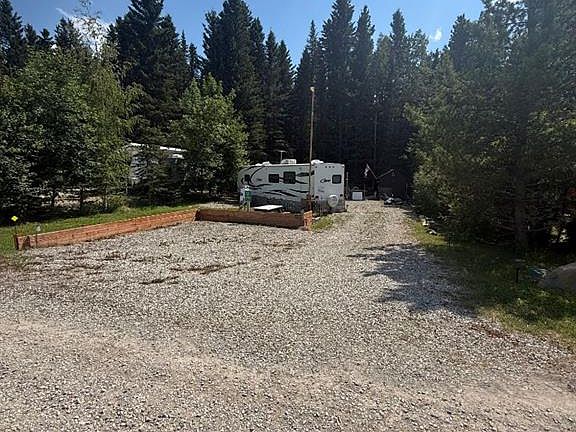 3rd image of 5227 Township Road 320 #122