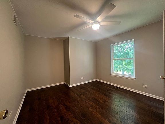 5th image of 1240 Bradwell Ln #3C