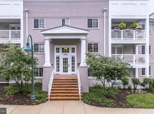 4121 S Four Mile Run Dr UNIT 304, Arlington, VA 22204