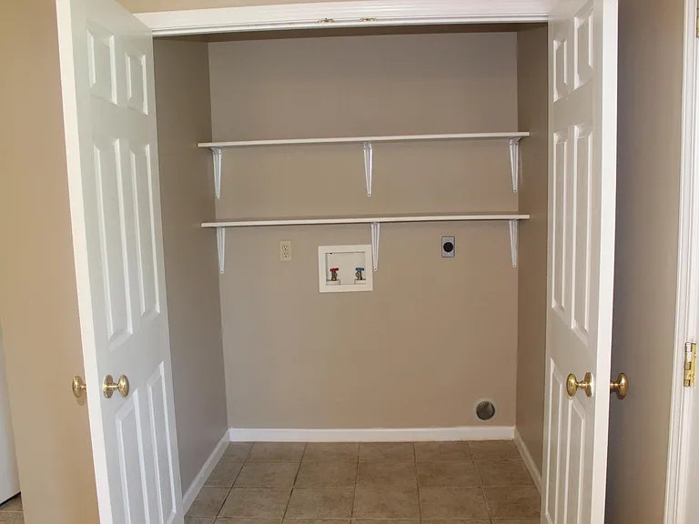 2699 Debbie Ln — Photo 10