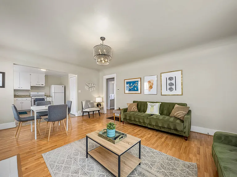 2631 Collier Ave — Photo 4
