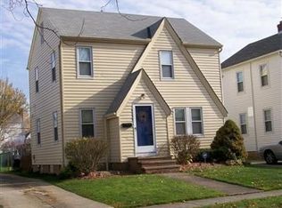 4135 W 161st St, Cleveland, OH
