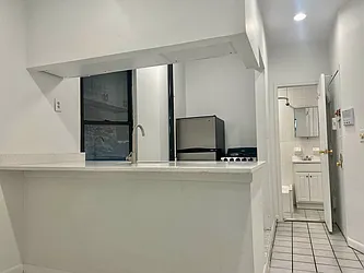 Rented by J Misrahi Realty Corp