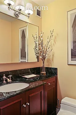 Sold by Corcoran | media 24