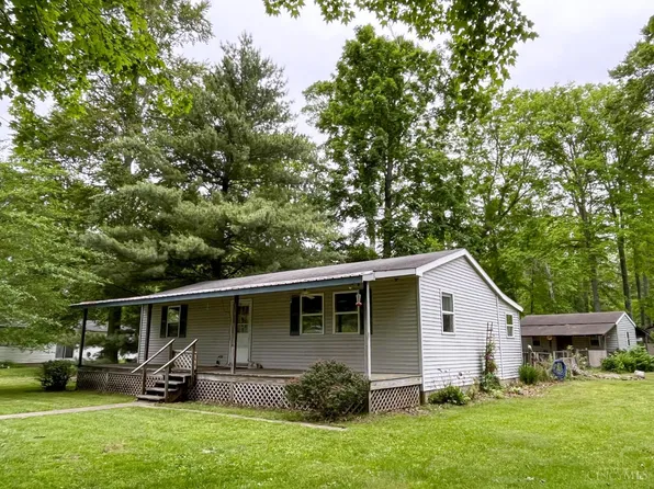 12031 N Shore Dr, Hillsboro, OH 45133