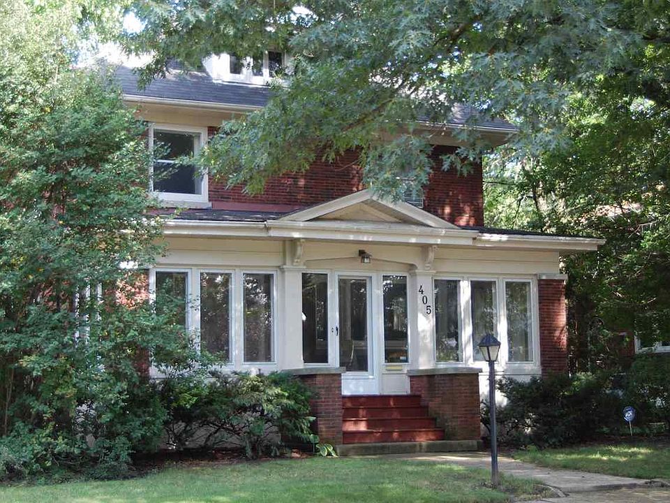1st image of 405 Paris Ave