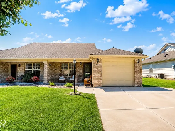 2059 Pelican Dr, Franklin, IN 46131