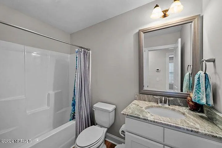 2327 Great Laurel Ct — Photo 10