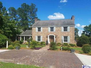 716 Lakeshore Dr, Bennettsville, SC 29512