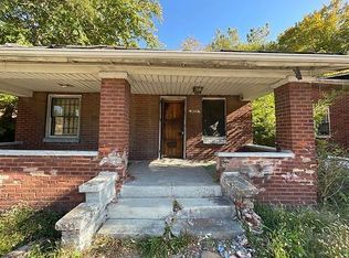 1822 Kienlen Ave, Saint Louis, MO 63133
