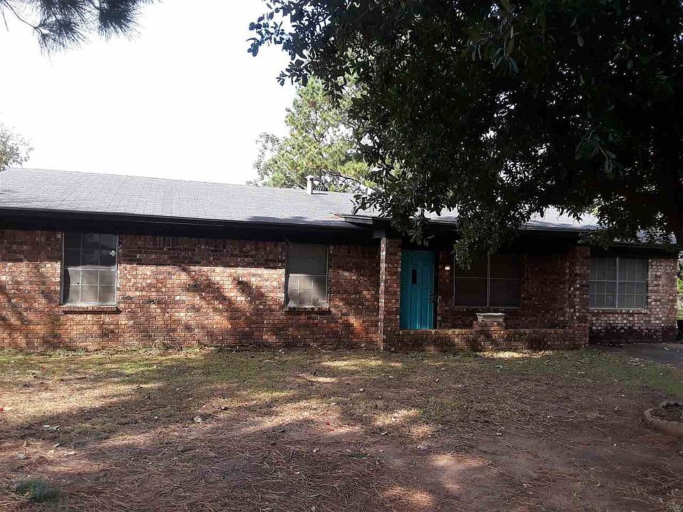 1st image of 13 Sheri Ln