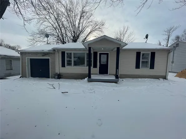 224 Julian Ave, Cahokia, IL 62206