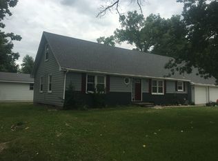 505 W 14th St, Pleasanton, KS 66075