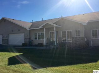 35870 River Circle Dr, Cohasset, MN 55721