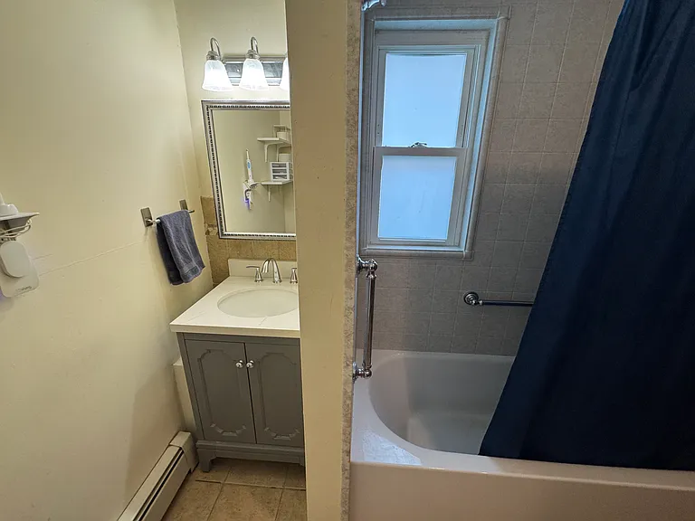 7 Moore Ave — Photo 8