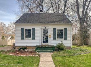 812 Hamilton Ave, Lansing, MI 48910