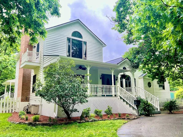 317 Given Rd, Terrace Park, OH 45174