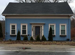 1626 Mendon Rd, Cumberland, RI 02864