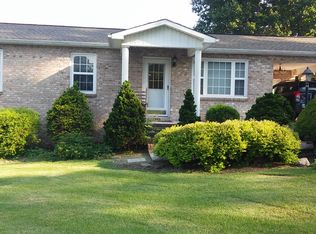 109 Gaskin Cir, Wartburg, TN 37887