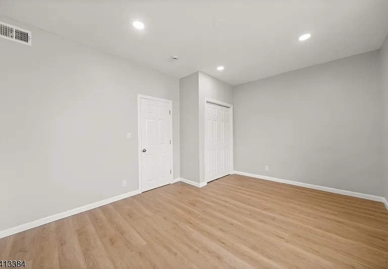 53 Henry St #D1 — Photo 4