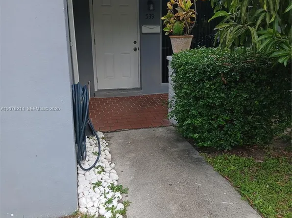 539 S Rainbow Dr #539, Hollywood, FL 33021