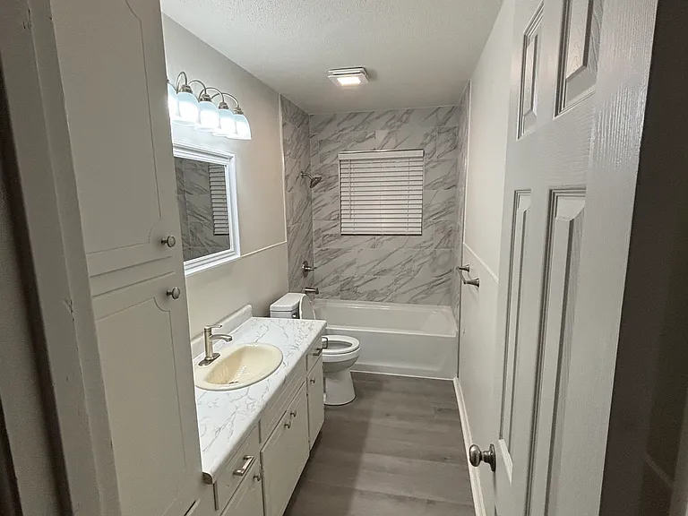 2 Lybrand Dr #B — Photo 6