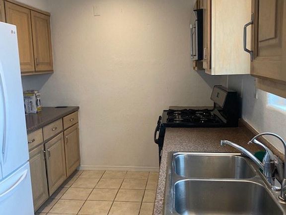 3rd image of 1707 Freedom Dr