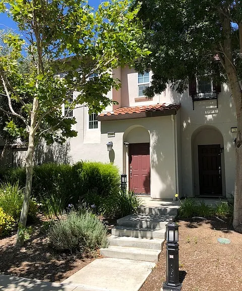 288 W Adoncia Dr — Photo 1