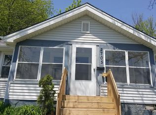 2705 Meek Ave, Des Moines, IA 50311