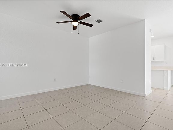 4th image of 13388 SW 286th St