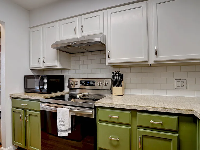 14211 E Hawaii Cir #A — Photo 4