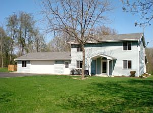 3rd image of 38 Arrowhead Ct