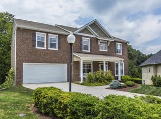 9725 Hawfinch Ln, Knoxville, TN 37922
