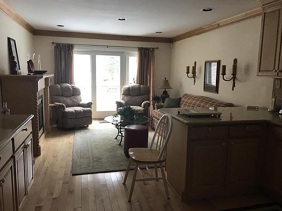 3rd image of 2406 W 4th Ave