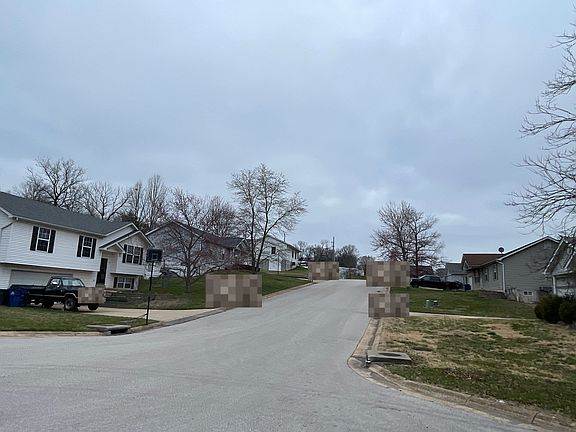 5th image of 4 Laura Ct
