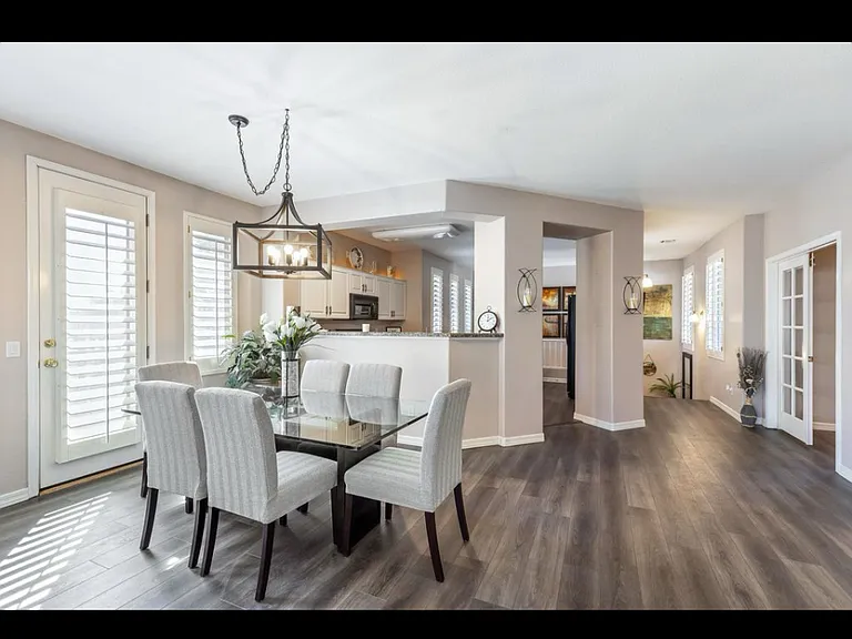 15221 N Clubgate Dr #2096 — Photo 2