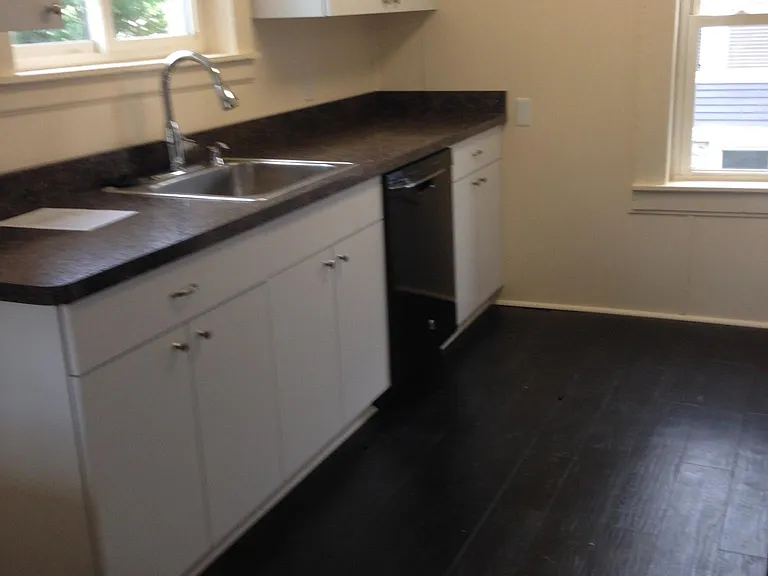 829 S Center St — Photo 2
