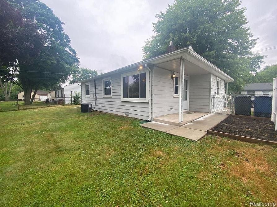 1st image of 2812 Clayton Ct